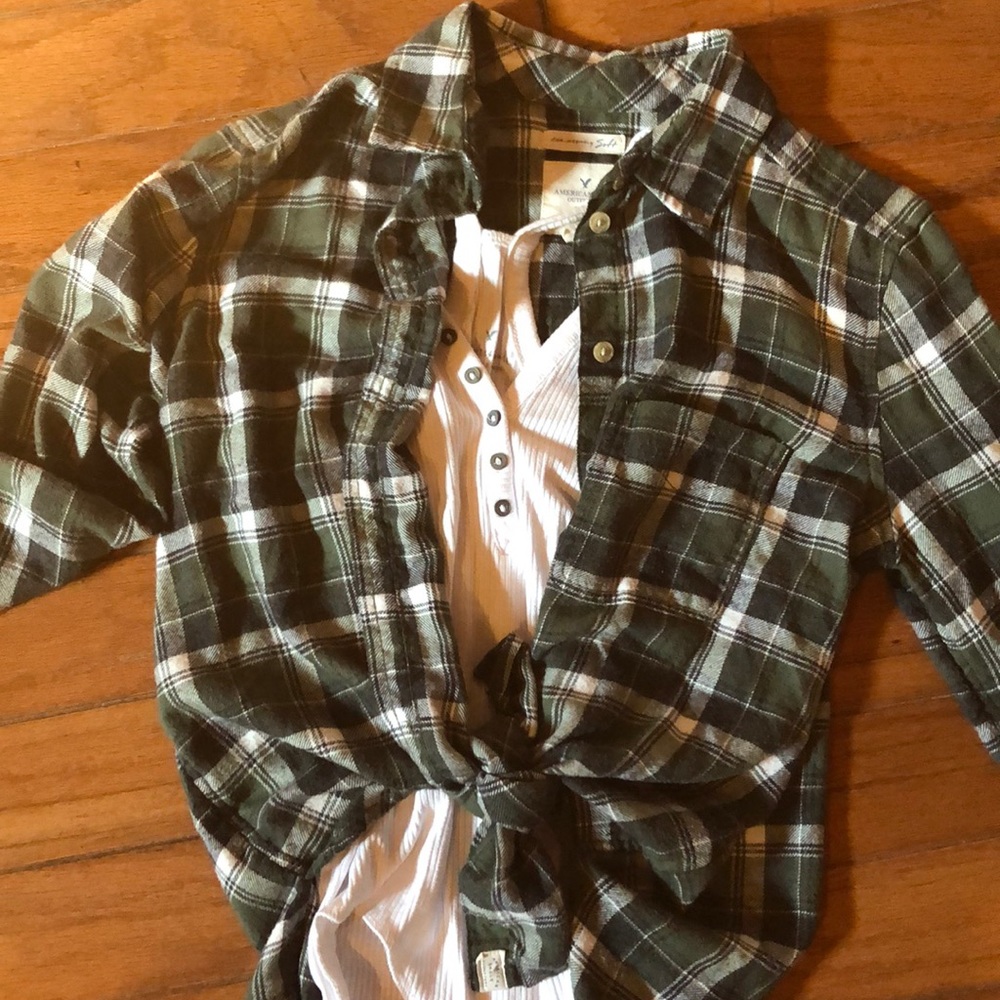 Flannel - Picture 2 of 4